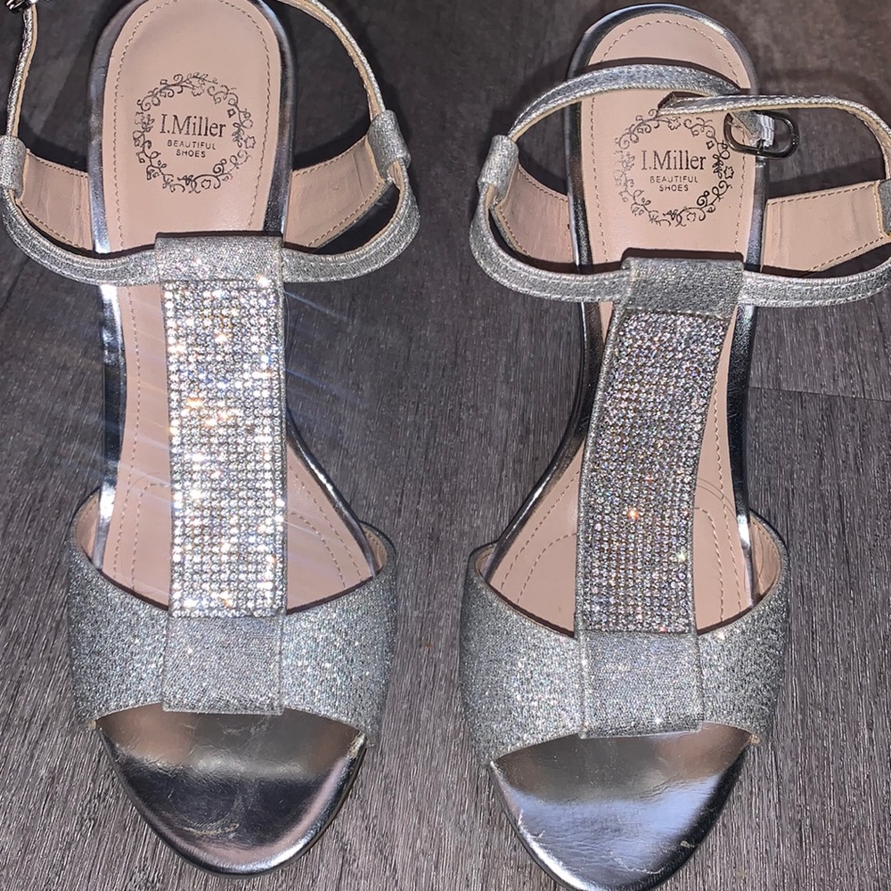 Silver heels